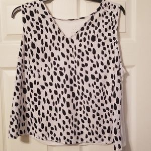 Womens xxl light top